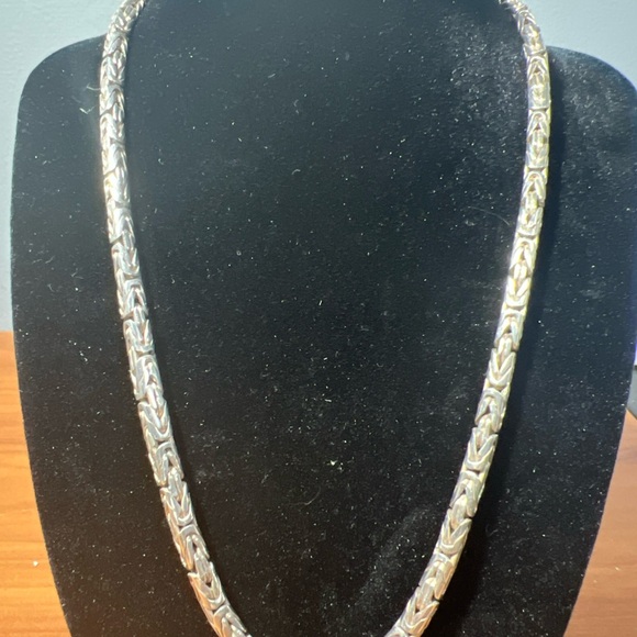 Sterling Silver .925 Round Byzantine King/Bali Chain Necklace 20” 76g Heavy